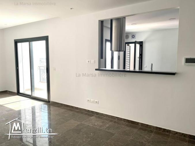 A Vendre appartement s2 neuf à La Marsa Plage