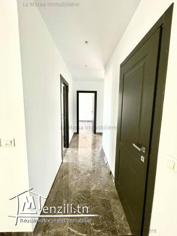 A Vendre appartement s2 neuf à La Marsa Plage