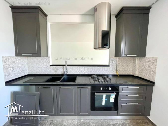 A Vendre appartement s2 neuf à La Marsa Plage