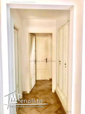 A Vendre appartement s3 de 225m² à Ennasr 2