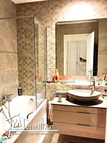 A Vendre appartement s3 de 225m² à Ennasr 2