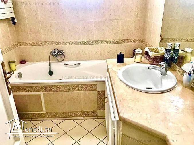 A Vendre appartement s3 de 225m² à Ennasr 2