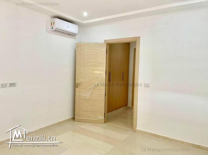 A Louer appartement s1 neuf à Gammarth
