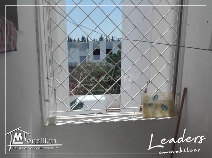 Un appartement en S+3 au 1er étage