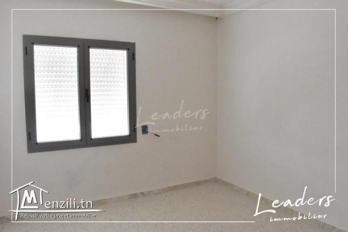 Un joli appartement S+2, sis au 2ème étage