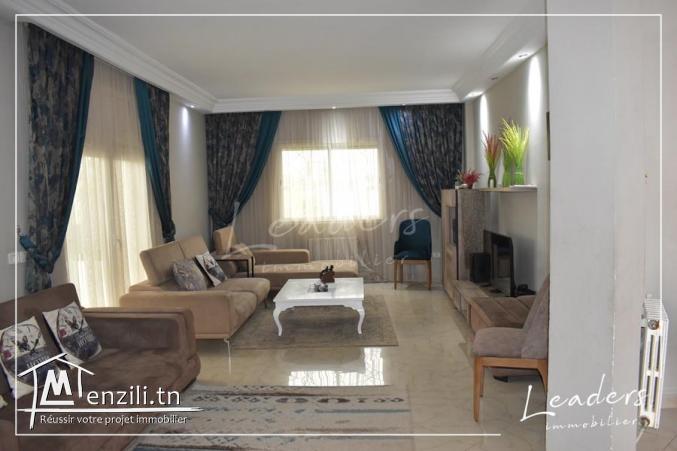 Vente d'une villa S+4   située à Chotrana 3 / 27 246 330