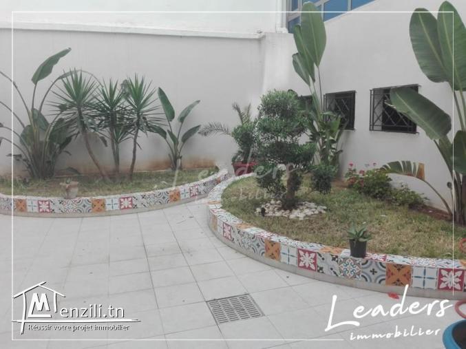 Vente d'un appartement en S+3  à Ennasr 2 /27 246 330