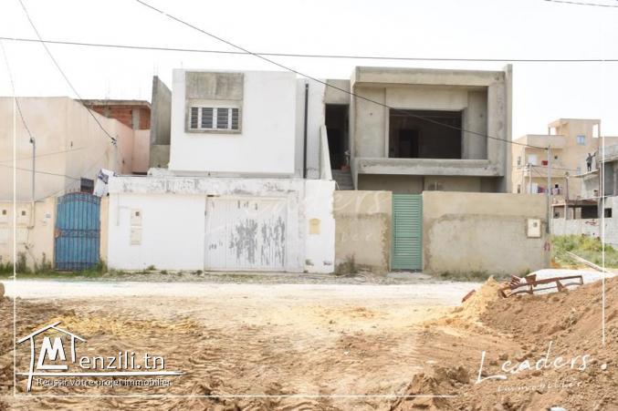 Vente d'un terrain viabilisé localisé à Raoued Sidi Omar / 27 246 330