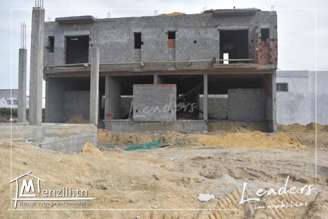 A vendre des duplex inachevé S+3  à LA SOUKRA