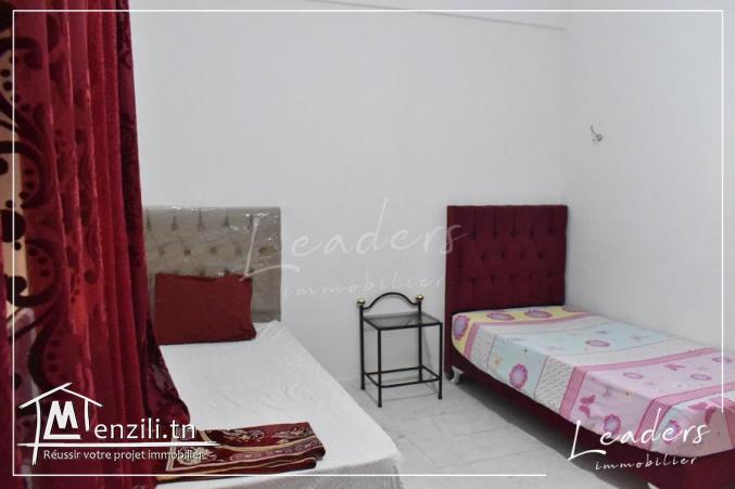 Vente d'un appartement en S+3, à Cité L’Wahat.