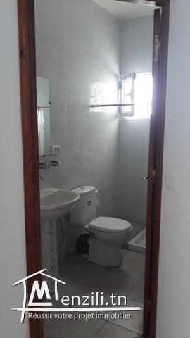 A louer etage de villa s+1