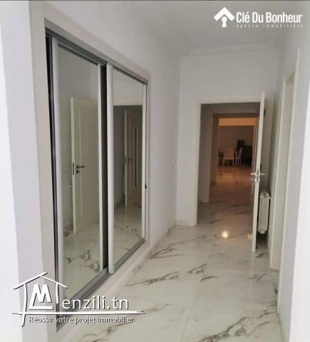 Appartement spacieux et Haut Standing à Chotrana 1