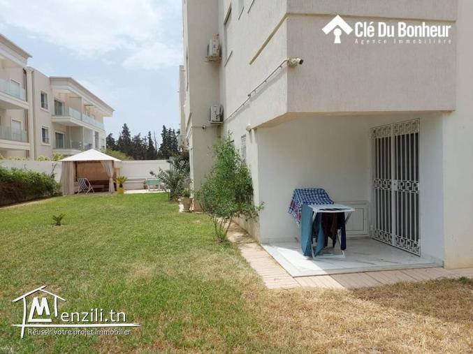 Superbe Appartement avec grand jardin à Chotrana 1