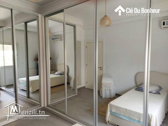 Superbe Appartement avec grand jardin à Chotrana 1