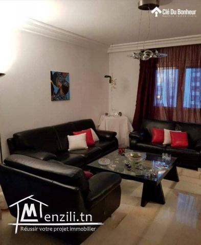 Appartement S+3 en bon état à l'aouina