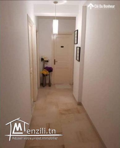 Appartement S+3 en bon état à l'aouina