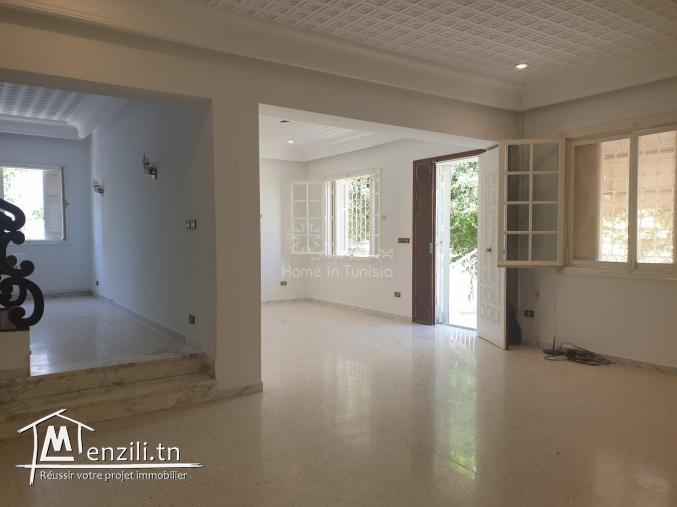 A louer réez de chaussée d'une villa à Bohssina