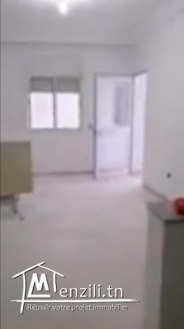 Appartement s3 cité les palmerais 4 étage