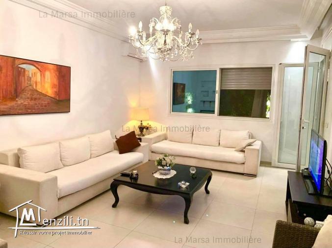 A Louer rdc s3 avec piscine et jardin à Gammarth