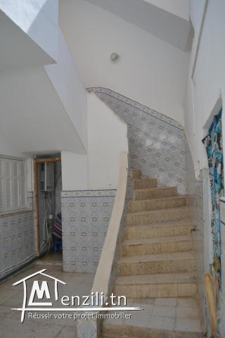 منزل ذو طابقين للبيع