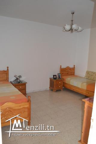 منزل ذو طابقين للبيع