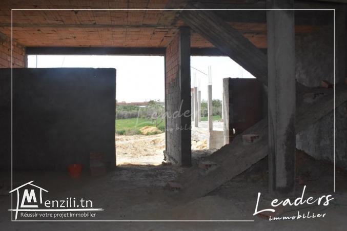 A vendre deux duplex inachevé S+3 à LA SOUKRA