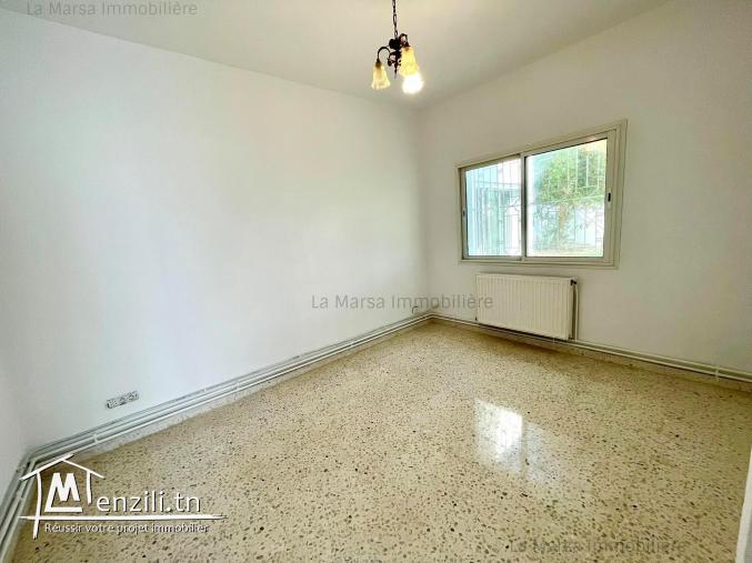 A Louer appartement s3 avec jardin à La Marsa