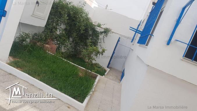 A Louer un rdc s3 avec jardin à Sidi Daoued