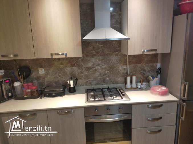 Av appartement à la Manouba S+4 cité les orangers