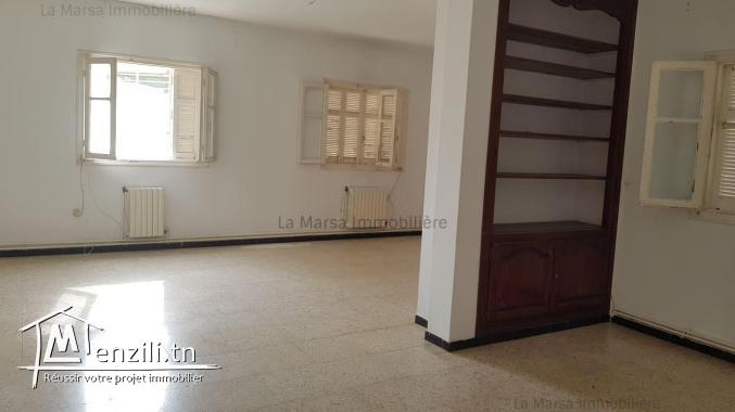 A Louer un étage s5 sur la route du relais, la Marsa
