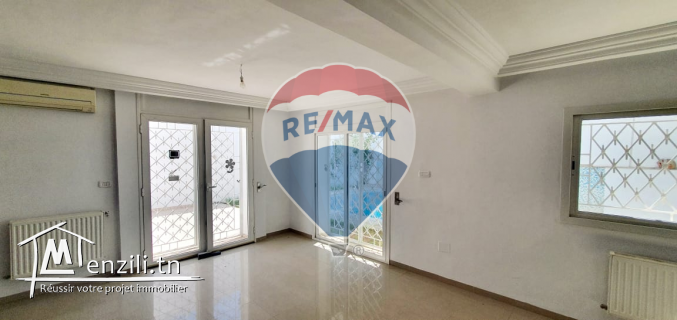 Villa dans une résidence privée à Gammarth Village