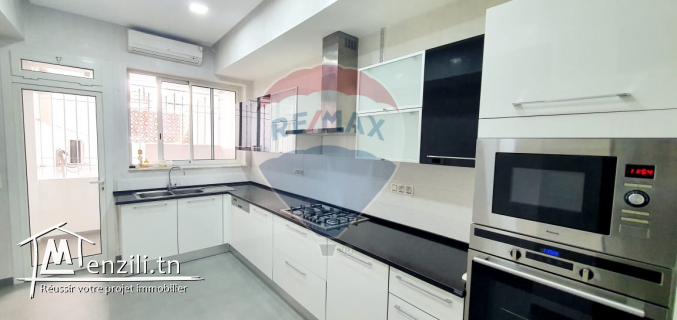 S+3 haut standing à La Marsa Corniche à Vendre