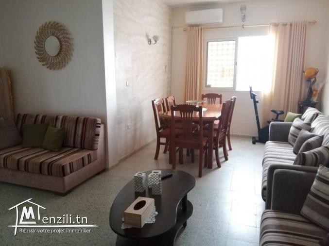 Etage de villa S+3 avec entrée indépendante