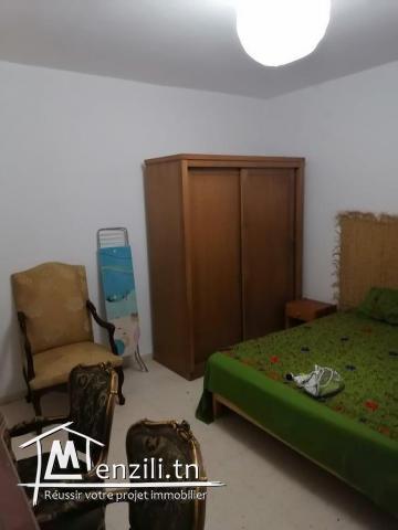 A louer au 2ème étage à l'année S+2