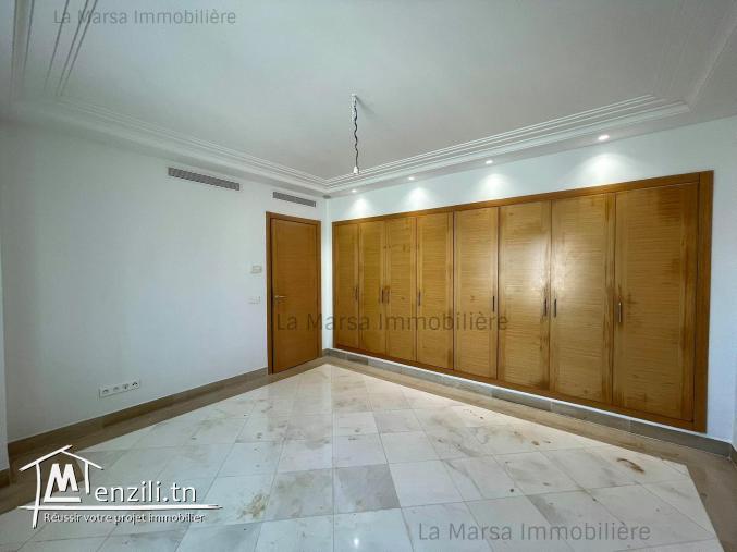 A Louer duplex s2 vue mer à Gammarth