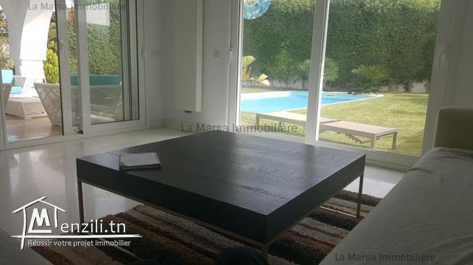 A Louer villa s4 avec piscine et jardin à Gammarth