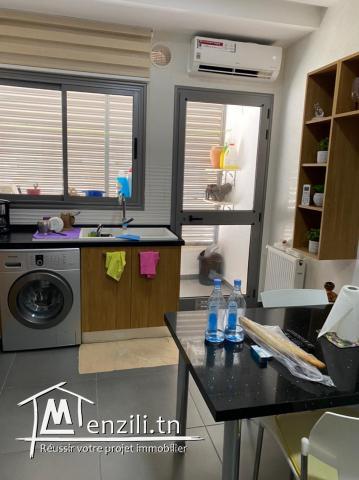 La Soukra Grand S+3 Tres Haut standing meubler ou vide