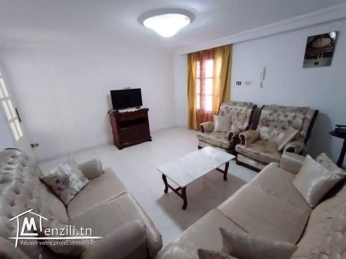 villa sur 3 niveaux située à cité RIADH 4