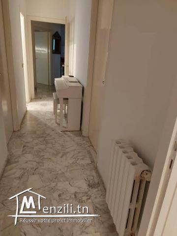 Particulier loue  Appt .S+3 Résidence Elyès La Soukra