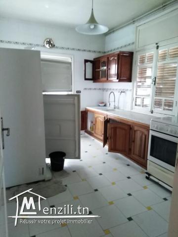 Appartement bien meublé