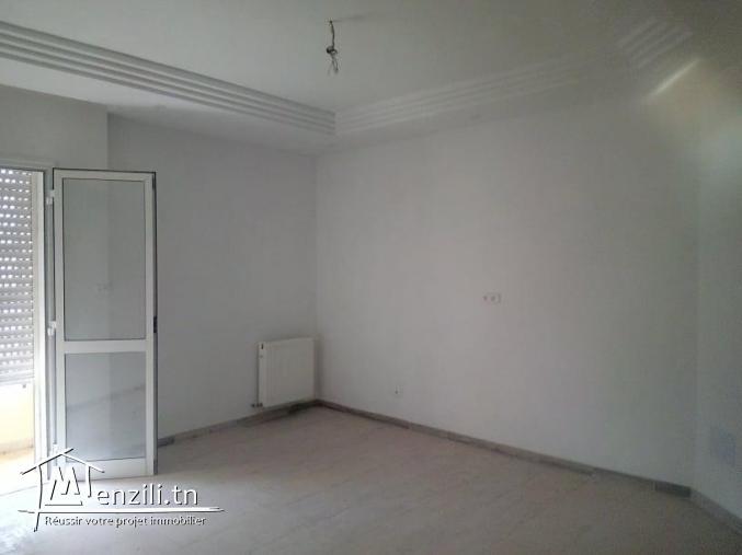 s+3 neuf avec place parking