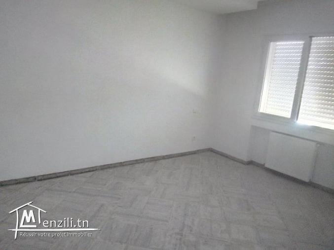 s+3 neuf avec place parking