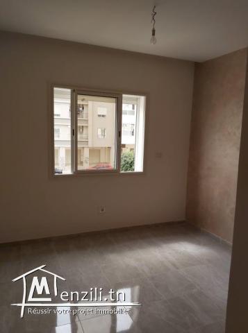 s+2 jamais habité avec place parking et cellier