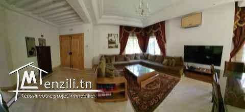 فيلا للبيع بالمنيهلة 950الف دينار