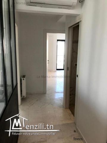 A Louer appartement s2 à proximité du Lycée Cailloux, la Marsa