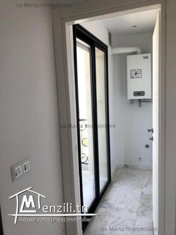 A Louer appartement s2 à proximité du Lycée Cailloux, la Marsa