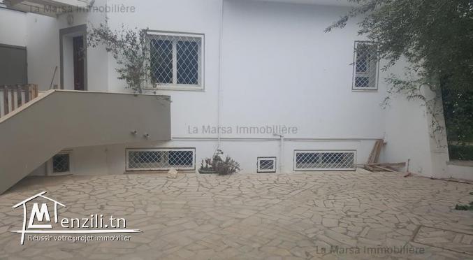 A Louer villa s5 avec piscine et jardin à Marsa Nassim