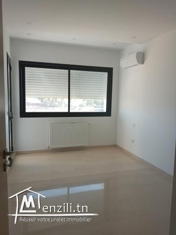 A louer dans résidence neuve standing à 400 m de la plage