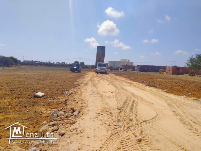 a vendre des lots de terrain a la plage dar alouche 
