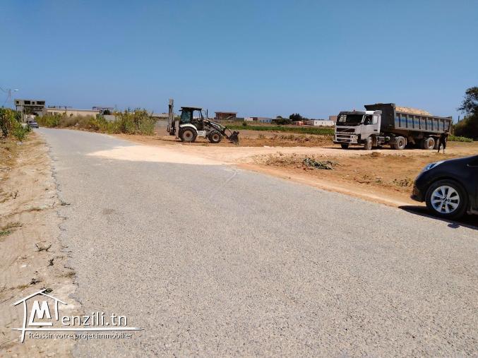 a vendre des lots de terrain a la plage dar alouche 